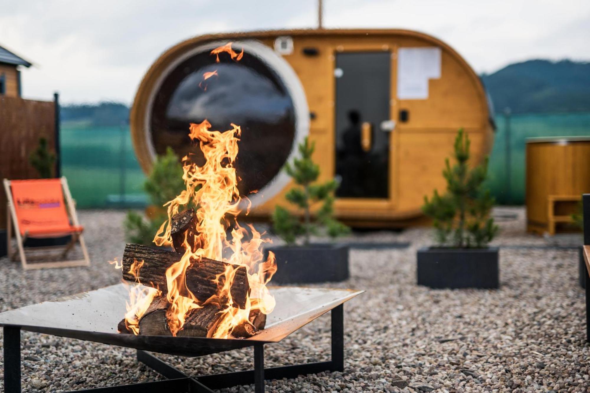 Rajska Polana Domki Premium ,Na Odludziu Z Prywatna Balia Z Jacuzzi I Sauna ,Cisza,Rowery Elektryczne,Gory,Astroprzygoda,- Adrspach, Skalne Miasto, Zamek Ksiaz,Andrzejowka,Karpacz, Sniezka,Janskie Laznie,Pec Mieroszow Esterno foto